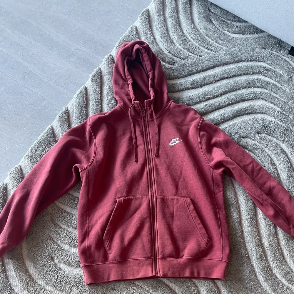 Salmon colored Nike sweater